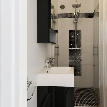 Julius 6 Couchages, Parking Prive Antibes