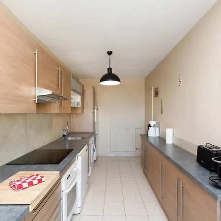 Julius 6 Couchages, Parking Privé Apartamento Antibes